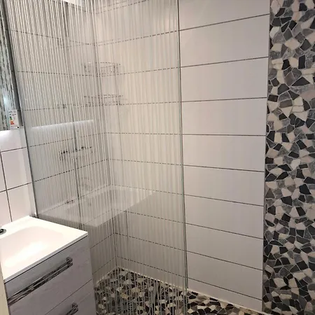 Zenith - 2 Pieces Pour 6 Personnes Idealement Place Expose Sud Mae-7477 Apartment